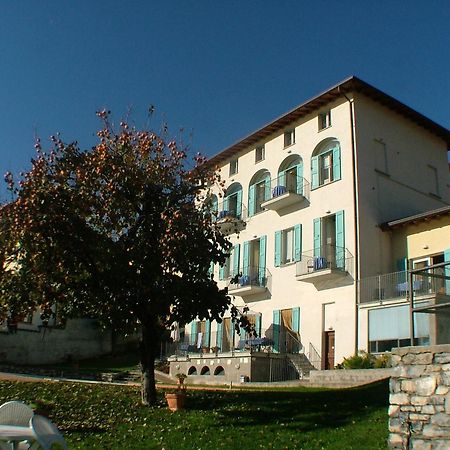 Residence Celeste Mezzegra ภายนอก รูปภาพ