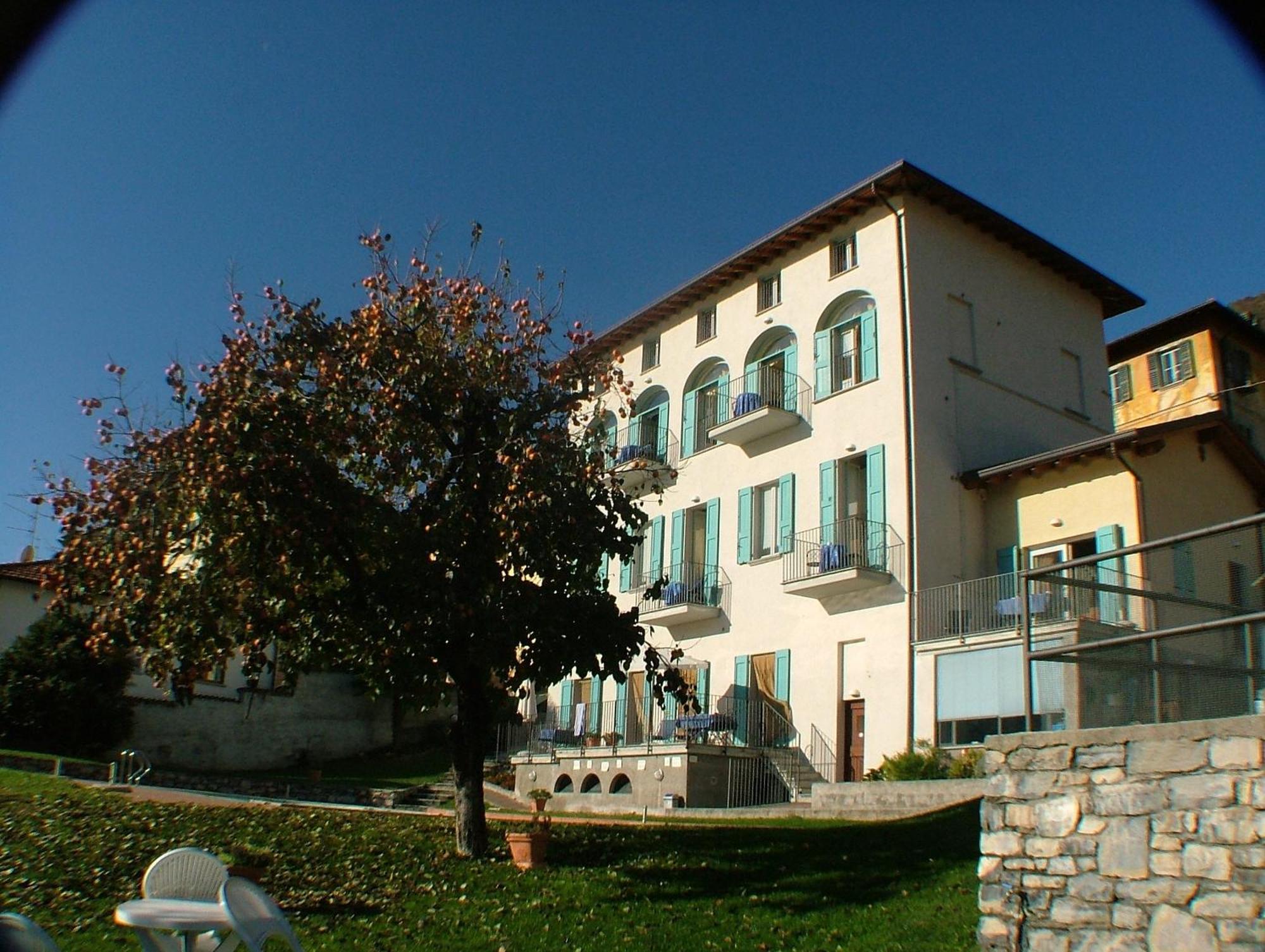 Residence Celeste Mezzegra ภายนอก รูปภาพ