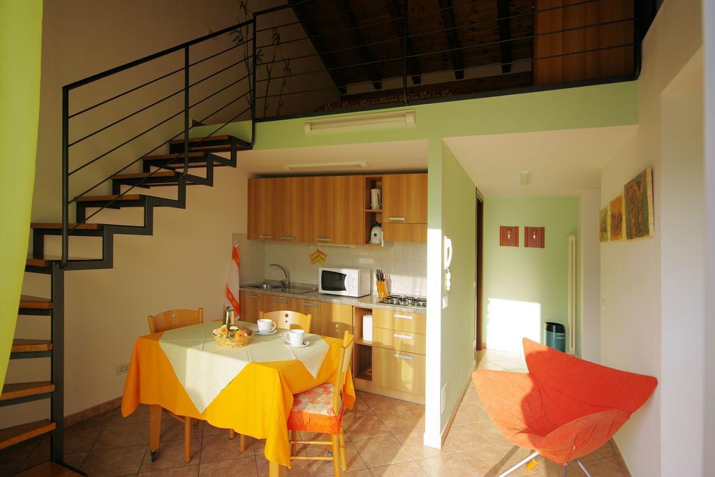 Residence Celeste Mezzegra ภายนอก รูปภาพ