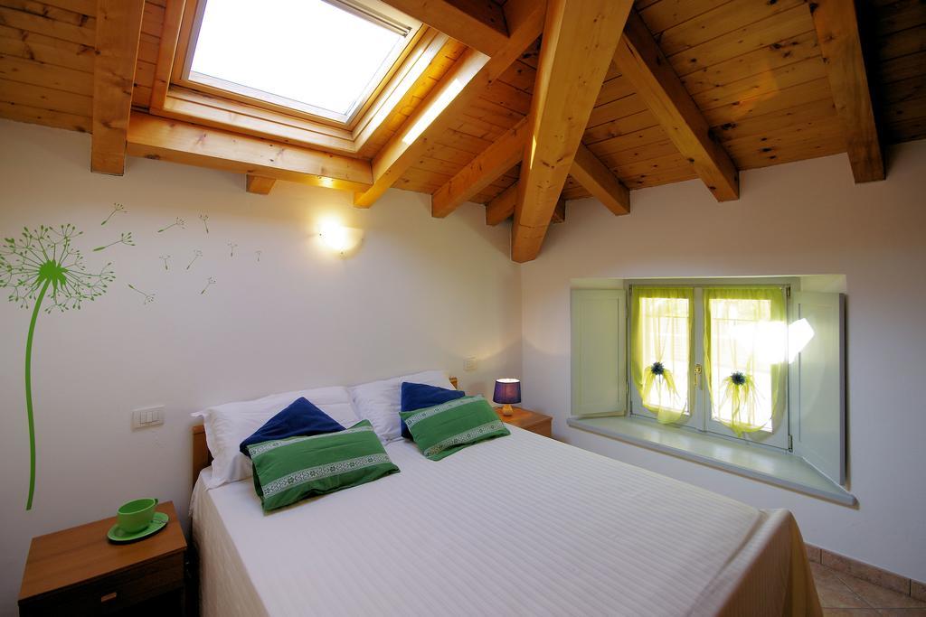 Residence Celeste Mezzegra ภายนอก รูปภาพ
